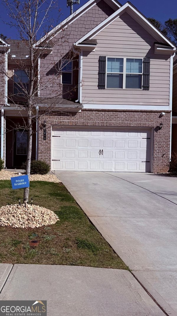 3829 Prospect Point Drive, Oakwood