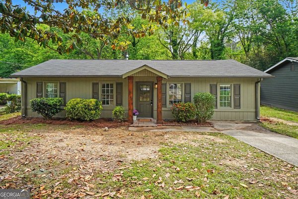 793 Ayrshire Circle Atlanta