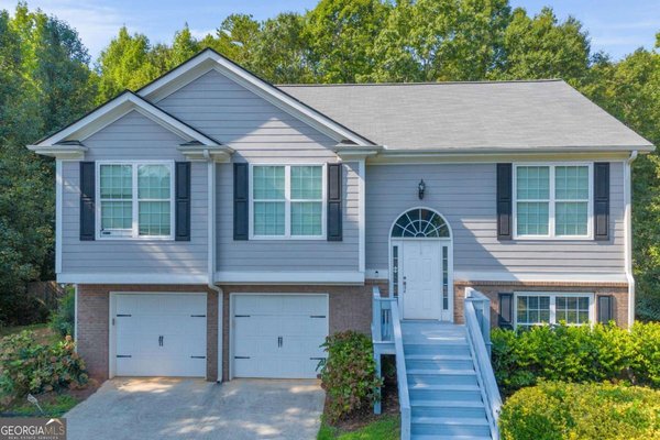 1176 Kimberly Circle Hull