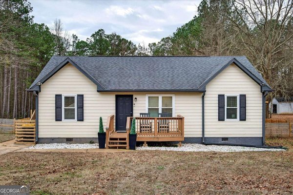 250 Prestigious Place Senoia