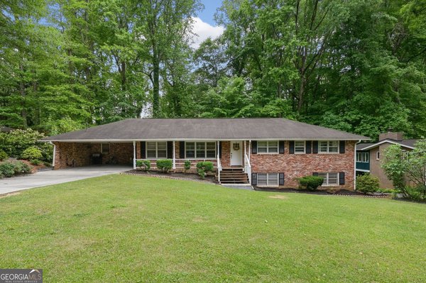 3157 McCully Drive, Atlanta