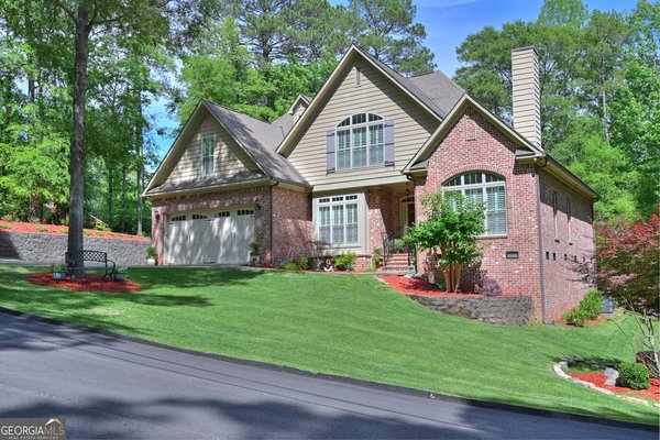 7381 Lullwater Road Columbus