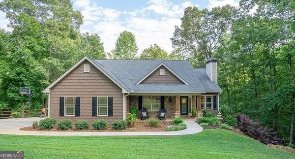 3552 Ridge Drive Gainesville