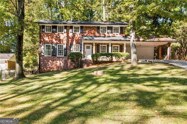 3215 Linden Garden Drive, Atlanta