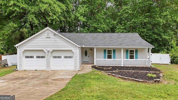 847 Riverstone Lane, Woodstock