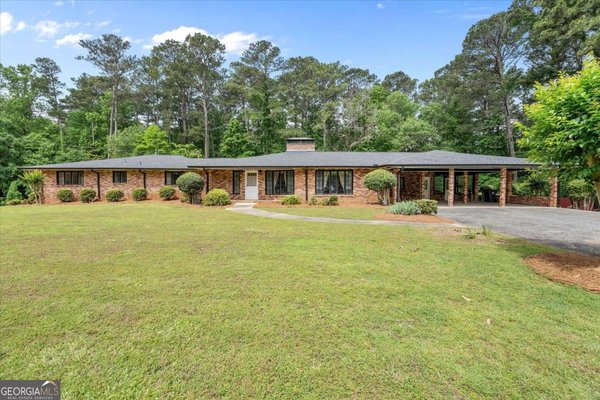 4671 Dogwood Dr, Acworth