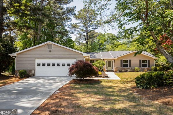 3231 Bunten Road, Duluth