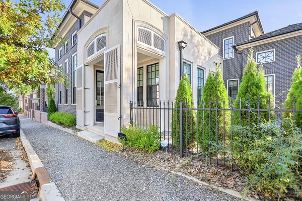 190 Central Avenue Fayetteville