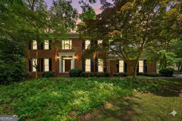 100 Lakemont Circle Fayetteville