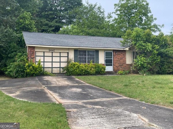 6216 Fieldcrest Drive, Morrow