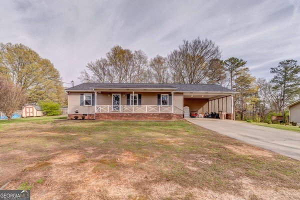 96 Oak Hill Drive, Calhoun