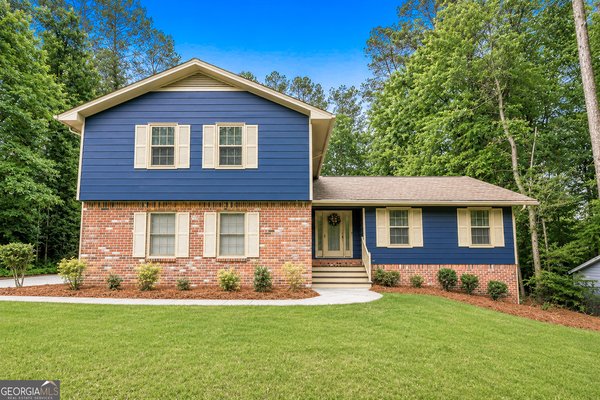 2711 Georgian Court, Marietta