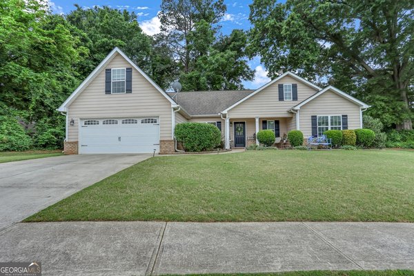 172 Village Pass Statham