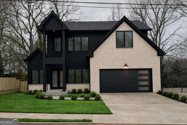 808 East Avenue Scottdale