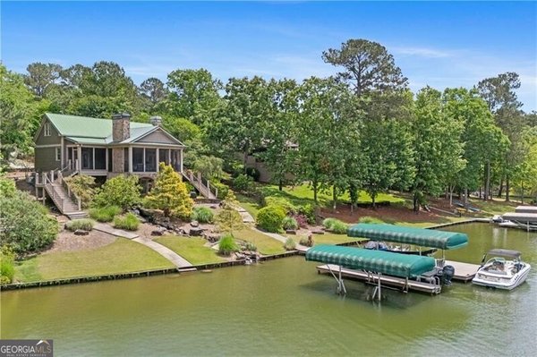1041 Fox Chase Run, Greensboro