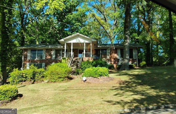 3120 Beech Drive, Atlanta
