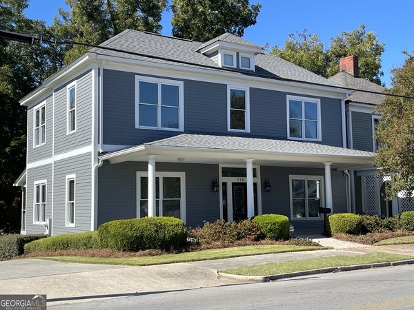 715 Avenue A Rome