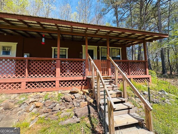 630 Crump Creek Road, Blairsville