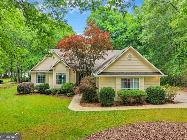65 Pointe View Court, Jackson