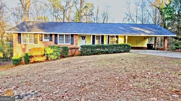 2826 Manor Court, Snellville