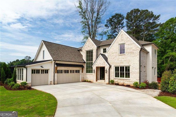 10908 Woodstock Road, Roswell