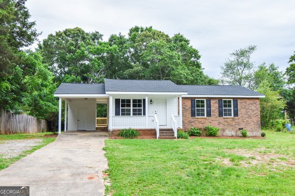1138 Vestavia Lane Thomaston