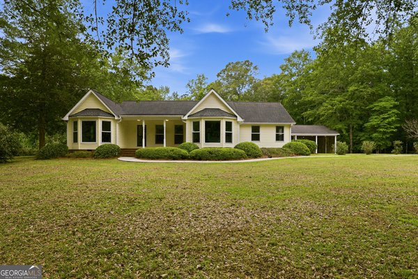 130 Seneca Place Fayetteville