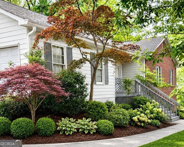 main picture of 5580 Dusty Ridge Trail, Buford
