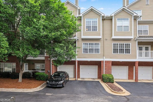 6115 Woodland Lane Alpharetta