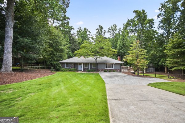 4000 Lower Roswell Road, Marietta