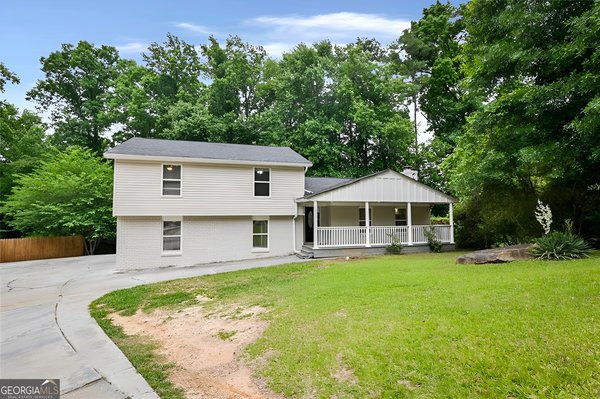 635 Garden Grove Drive, Lawrenceville