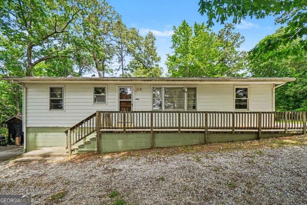 3944 Fairburn Road Douglasville