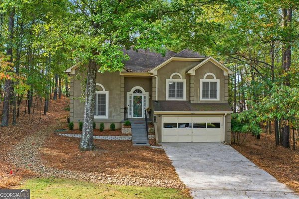 945 Club Chase Court, Roswell