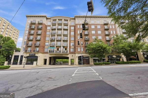 2277 Peachtree Road, Atlanta