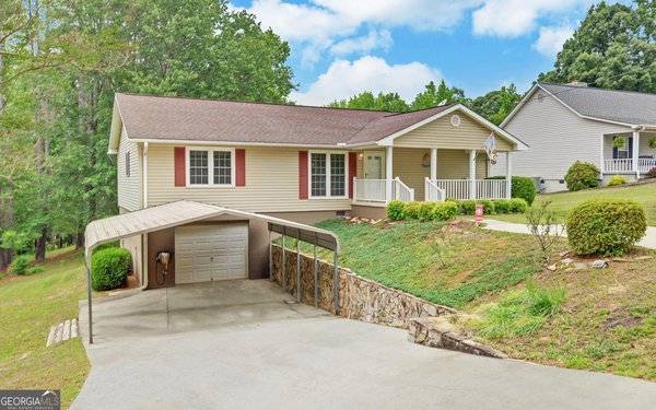 157 Nelle Drive, Hartwell