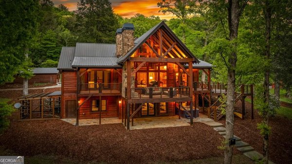 2100 Big Creek Road, Cherry Log