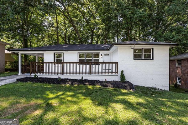 202 Oakcliff Court, Atlanta