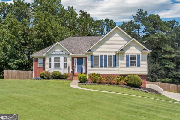 Picture of Neighborhood RIVENDELL in Cumming, GA