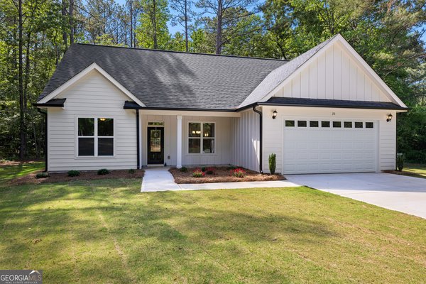 20 Bent Tree Court, Newnan