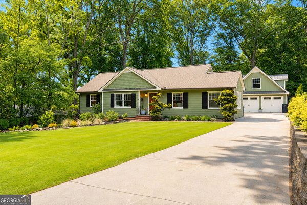 664 Etowah Drive, Marietta