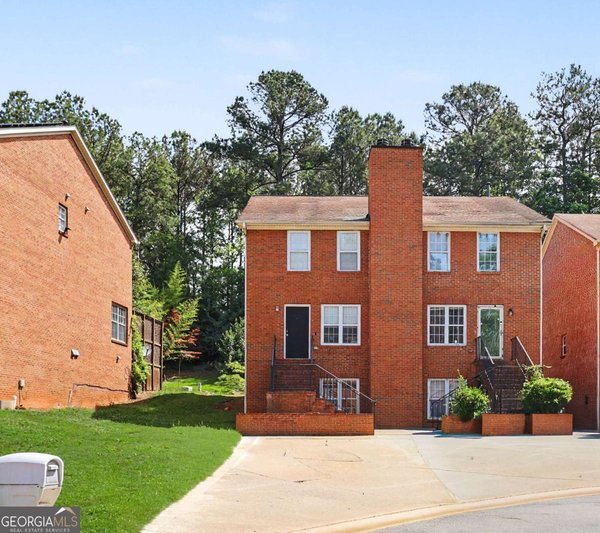 67 Davis Mill Court, Lawrenceville