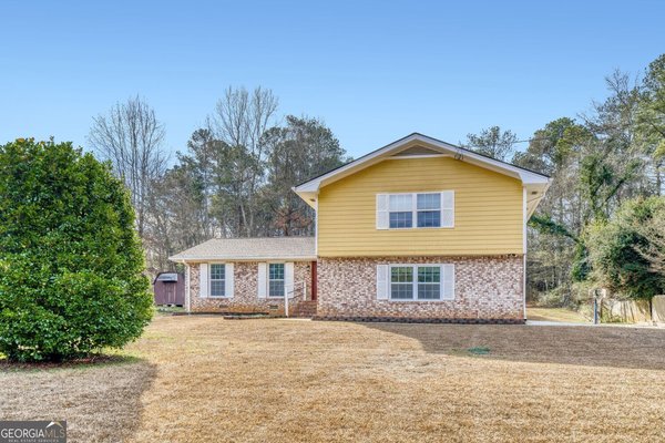 2201 Colonial Oak Way Stone Mountain