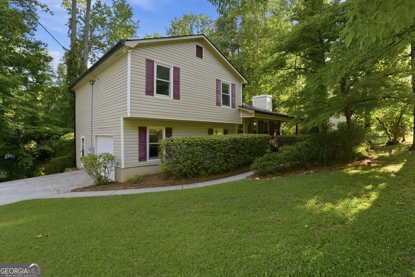 4695 Spring Gate Drive, Powder Springs
