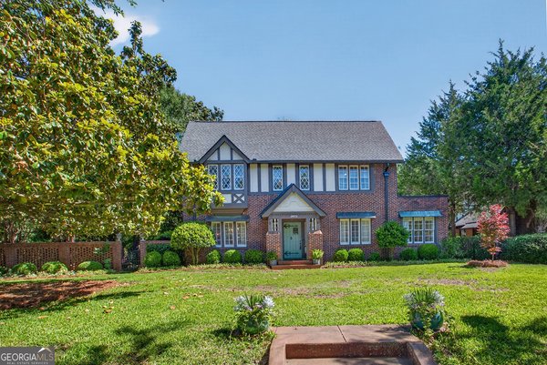 2655 Stanislaus Circle Macon