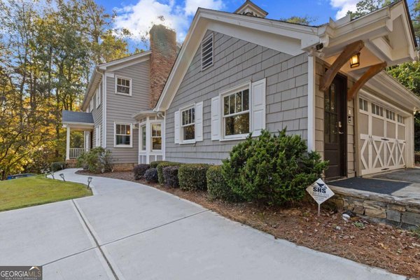 1532 Huntingdon Trail, Atlanta
