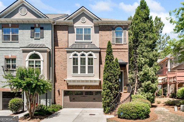 906 Dumaine Trace Sandy Springs