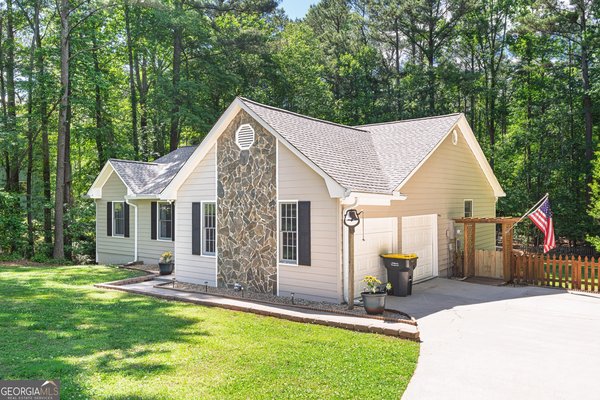 25 Ashley Creek Drive Newnan