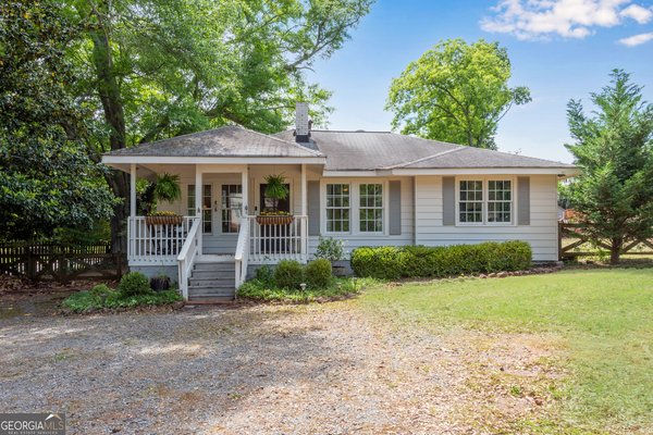 89 Mountain View Road, Marietta