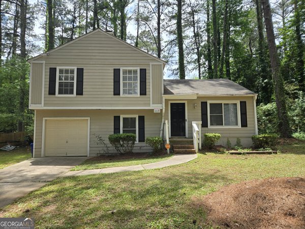 447 Sherwood Circle, Stone Mountain