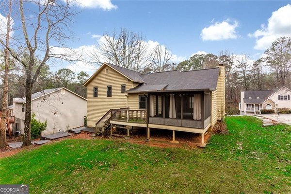 2401 Jack Creek Road Marietta